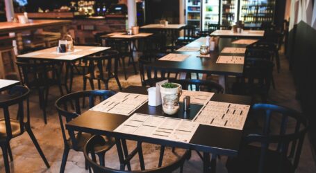 Restaurantele din Zalău se închid pentru 14 zile. Terasele rămân DESCHISE