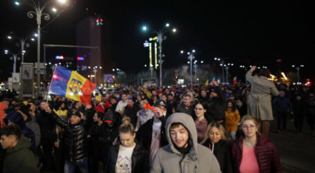 Cristian Terheș, în mijlocul protestelor din București