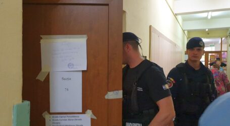 Scandal la o secție de vot din Șimleu Silvaniei. Au intervenit jandarmii