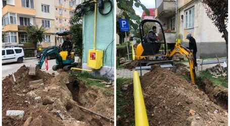 În Jibou, au început lucrările la reabilitarea și modernizarea iluminatului public și a rețelei de fibră optică în cartierul de blocuri 1 Mai-Garoafelor