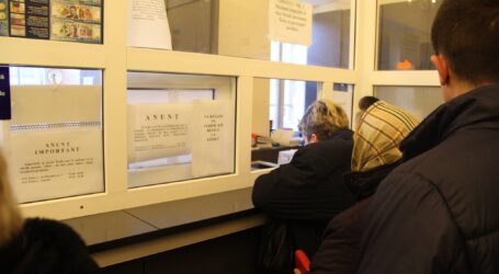 Cum îi stimulează Ionel Ciunt pe zălăuani să-și plătească impozitele online și să renunțe la vizitele de la ghișeu