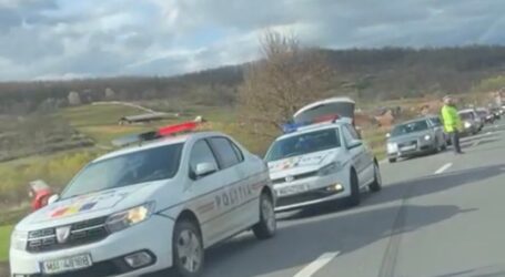 VIDEO. Un pieton a fost lovit grav de un șofer din Sibiu pe drumul dintre Sânmihai și Chendremal