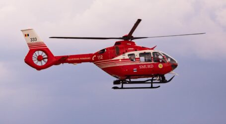 Lupta cu secundele. Elicopterul SMURD, solicitat la Zalău pentru a salva viața unei paciente în vârstă de 77 de ani