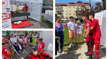 De 1 Iunie, voluntarii de la Crucea Roșie Sălaj i-au învățat pe copii tehnici de prim ajutor