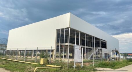Au avansat lucrările la sala de sport din Jibou