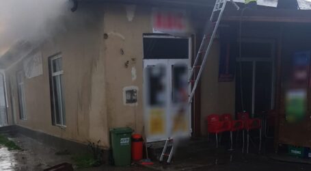 Incendiu la magazinul din Ciumărna