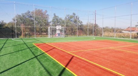 S-au finalizat lucrările la baza sportivă din Cizer