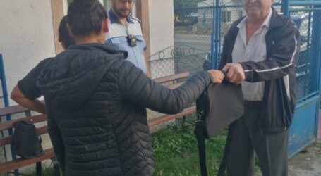 JOS PĂLĂRIA! O femeie din Nușfalău a găsit o geantă plină de bani și a returnat-o
