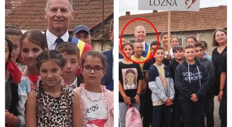 Mai mulți copii din școlile de comune cu primar PNL, duși la Ip pentru a-l aplauda pe Dinu Iancu-Sălăjanu: „ne-a dat primarul și un pachețel”