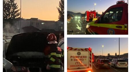 FOTO. Agitație în parcarea Kaufland Zalău, după ce un BMW a luat foc