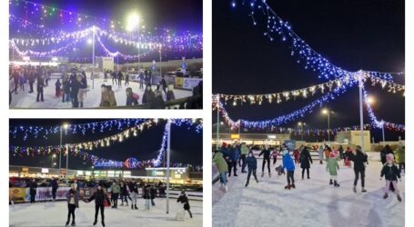 FOTO. Sute de sălăjeni se distrează zilnic la patinoarul de la Zalău Value Centre. Număr de clienți RECORD în luna decembrie