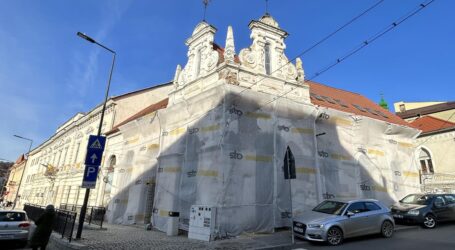 Se modernizează una dintre cele mai spectaculoase clădiri istorice din centrul Zalăului