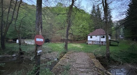 FOTOREPORTAJ. Ruinele Păstrăvăriei Tusa, de la decădere spre glorie. Zona turistică se va schimba total la față