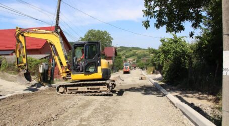 Lucrări de modernizare pe strada Cimitirului, în cartierul Ortelec din Zalău