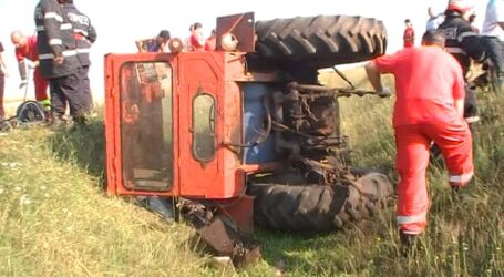Accident MORTAL în comuna Măeriște. O femeie a murit pe câmp, strivită de roata unui tractor