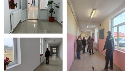 Școala din Băbeni s-a schimbat la față prin implicarea administrației locale și a voluntarilor din comună