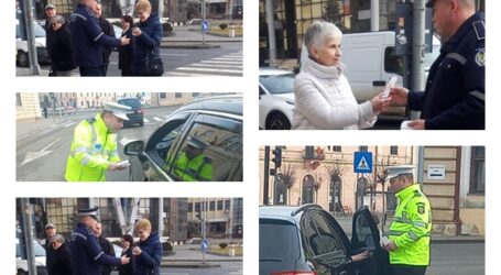 FOTO. Polițiștii locali au împărțit mărțișoare doamnelor din Zalău