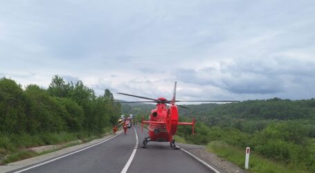 FOTO. 2 persoane încarcerate, într-un grav accident în Sălaj – a intervenit elicopterul SMURD