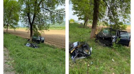 FOTO. O femeie a MURIT în accidentul ce a avut loc la intrarea în satul Surduc