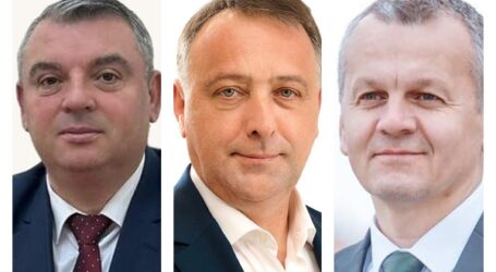După 25 de ani, din nou în ECHIPĂ  – primarul Florian a fost coleg de armată cu viceprimarii Forț și Fazakas