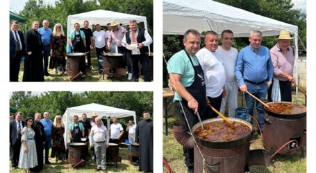 Pasionați de gătit, Călin Forț și Alin Oros au preparat peste 250 de porții gustoase de mâncare pentru Ziua Copilului și Ziua Familiei din Parohia Ortelec – Zalău