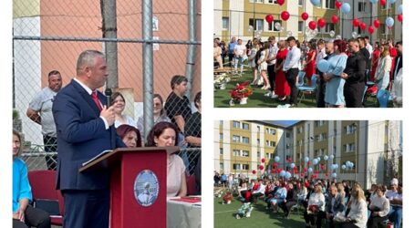 VIDEO. Viceprimarul Zalăului, Călin Forț, alături de absolvenții Liceului Tehnologic „Mihai Viteazul” din municipiu