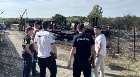 La 10 zile de la incendiul din Cizer, Poliția are mai multe ipoteze pentru a stabili cauza