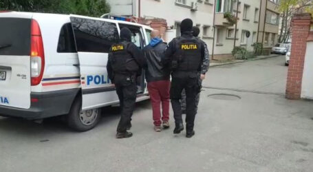 Scandal în fața unui bloc din Zalău – geamul unei garsoniere, spart în timpul altercației