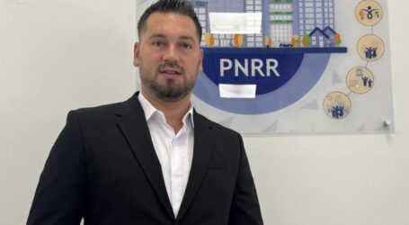 Se zbate pentru comună! Cel mai tânăr primar din Sălaj a mers la Ministerul Dezvoltării pentru a debloca un proiect important