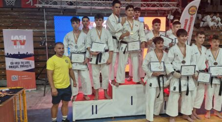 Sportivii de la SCM Zalău vin acasă cu 10 medalii de la Campionatul Național de Karate Tradițional