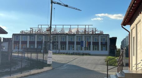 Au început lucrările de refacere a Școlii Gimnaziale din Cizer