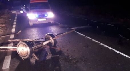Accident în comuna Cuzăplac. O căruță nesemnalizată, lovită de o mașină