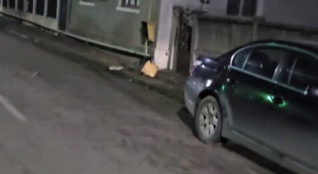 FOTO. Pericol de explozie în Surduc – un șofer a încercat să facă drifturi, dar a spart o țeavă de gaz