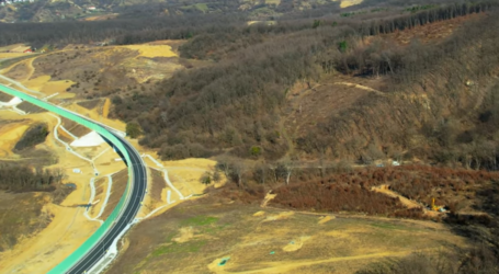 VIDEO. Constructorii pregătesc terenul pentru începerea lucrărilor la Tunelul Meseș