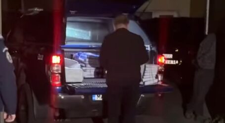 VIDEO. Un portbagaj plin de documente, ridicat de la Consiliul Județean Sălaj din 4 birouri importante