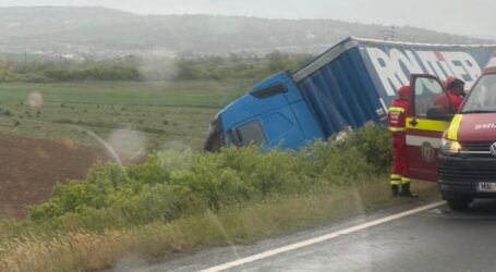 FOTO. Accident în Bobota