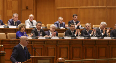 Guvernul Bolojan a fost DEMIS!