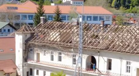 Se lucrează intens la reabilitarea Primăriei Jibou – clădire istorică din 1906 se reabilitează cu fonduri europene