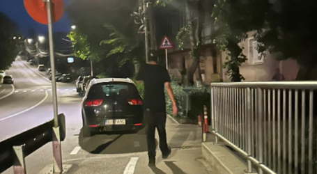 Un bărbat dubios, semnalat pe stradă în Zalău. Oamenii spun că are un comportament agresiv, iar Poliția s-a autosesizat