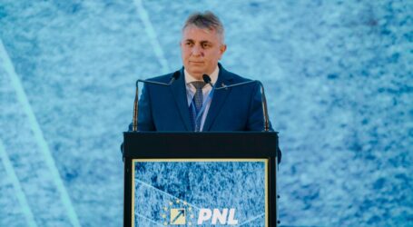 BOMBĂ POLITICĂ: Lucian Bode, vizat de o decizie dură a Congresului PNL. I se cere demisia din partid