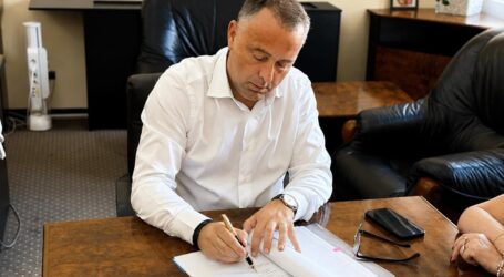 Primarul Florin Florian a semnat un contract de 7 milioane de lei pentru infrastructura rutieră din Zalău