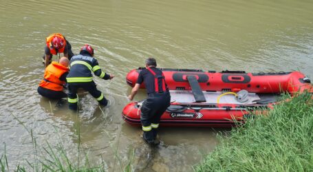 Cine este bărbatul din Sălaj care și-a pierdut viața în Someș. Cătălin a mers la scăldat și nu a mai ieșit la mal
