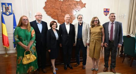 120 de medici noi au ales în ultimii ani să profeseze în Sălaj. Dinu Iancu-Sălăjanu, întâlnire cu conducerea Colegiului Medicilor