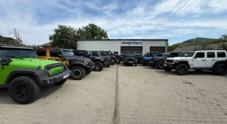 Scandal pe Facebook după un anunț de angajare la un service auto din Jibou: angajatorul cere seriozitate și o zi de muncă fără „tras chiulul” pe telefon. Internauții s-au revoltat